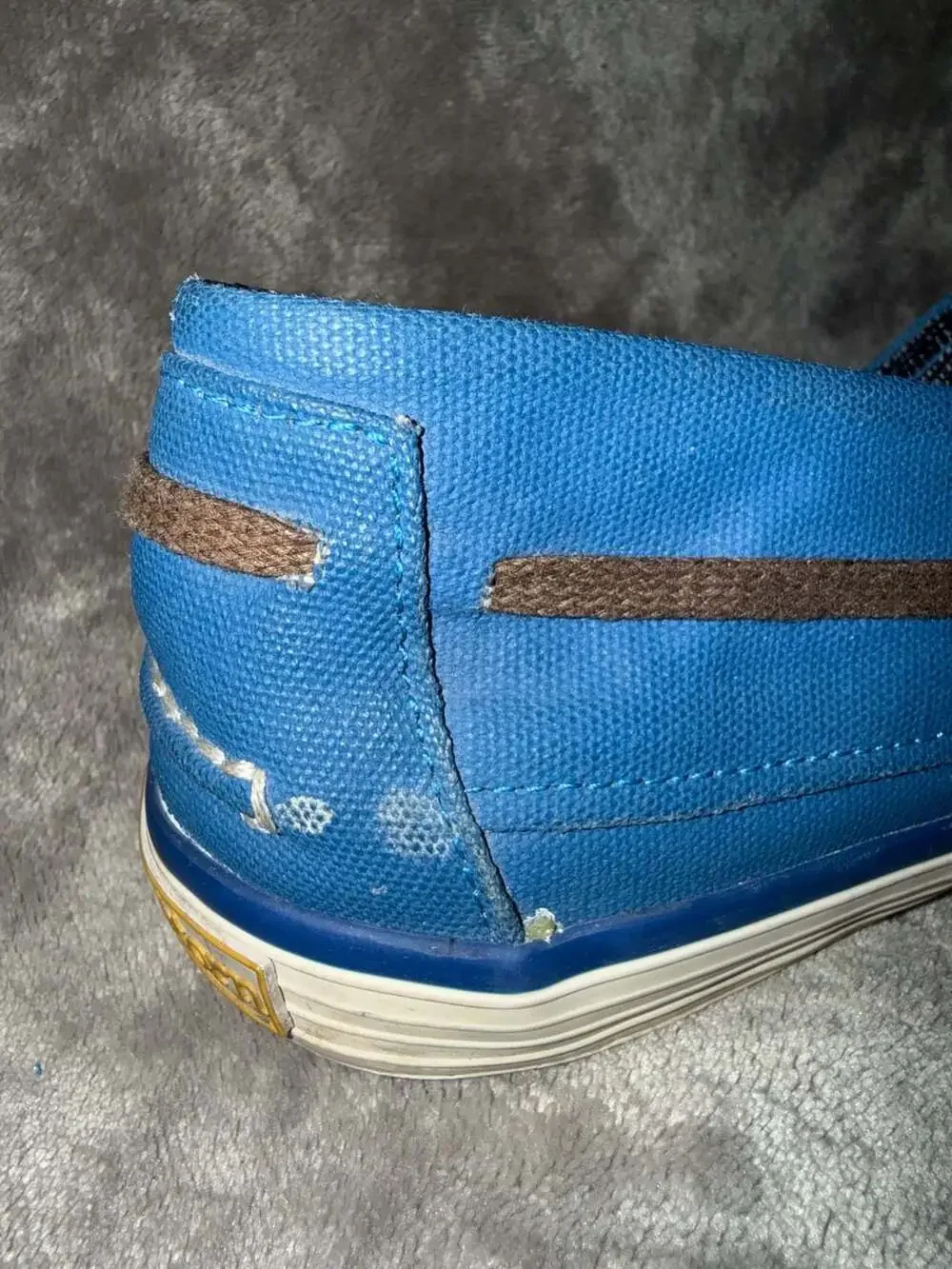 Tretorn Men's Canvas Boat Shoes with Yellow Comfort Insole
